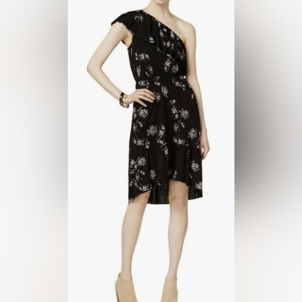 Lucky Brand-Off Shoulder Botanical Ruffle Black & White Floral Print Dress